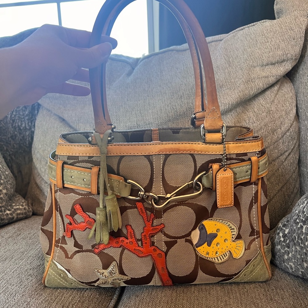 Coach Limited Edition Aquatic Fish Coral Hampton Brown Handbag - Picture 13 of 13